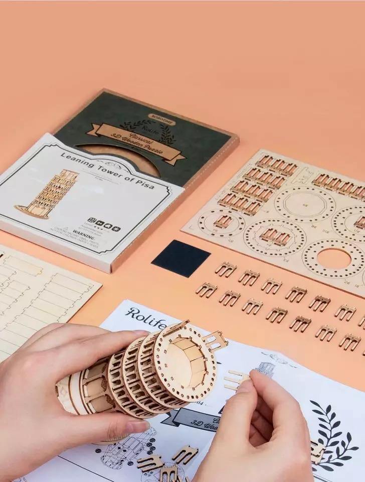 Kit Rolife Melody Sapin De Noël Puzzle 3D En Bois Robotime Boîte à Musique Scène De Noël Adultes 14 Ans Et Plus Puzzle Lumière LED Jouet De Direction Idée Cadeau - France