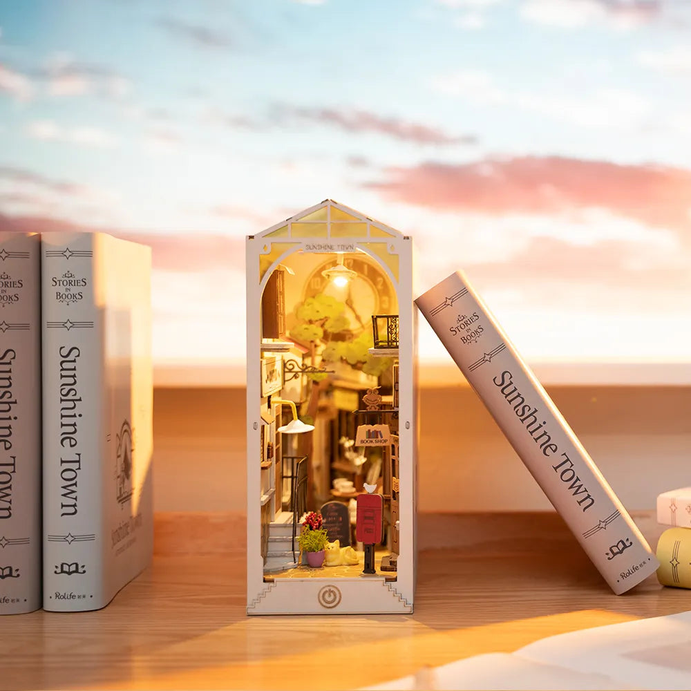 Créez votre propre univers avec les serres livres en kit Book Nook de –  Rokr Puzzle