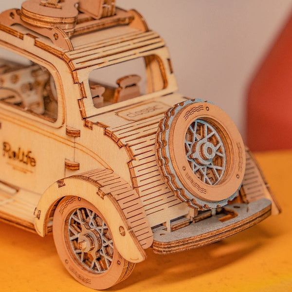 Maquette 3d en bois d'une voiture vintage - Rokr-Robotime