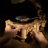 Gramophone LKB01 - Golemites maquette en bois