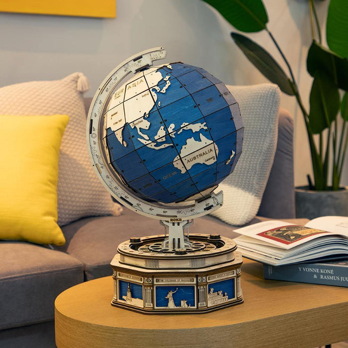 Rokr | Maquette Bois Globe Terrestre en bois