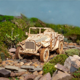 Maquette de jeep militaire 1940 en bois Rokr MC701
