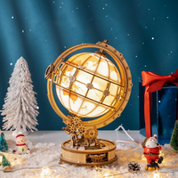 Rokr | Maquette Bois Globe Lumineux à LED