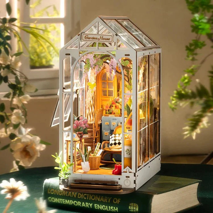 Rolife | Book Nook Garden House
